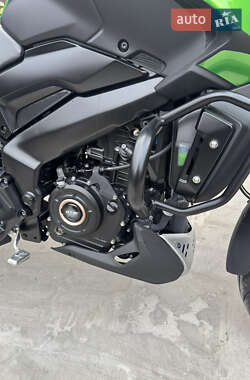 Мотоцикл Туризм Bajaj Dominar D400 2023 в 