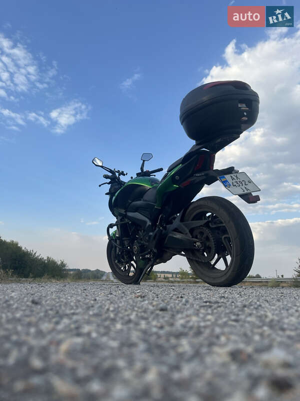 Мотоцикл Без обтікачів (Naked bike) Bajaj Dominar D400 2020 в Харкові