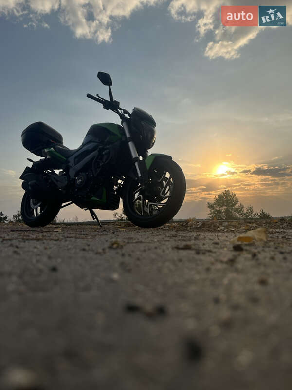 Мотоцикл Без обтікачів (Naked bike) Bajaj Dominar D400 2020 в Харкові