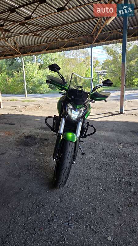 Мотоцикл Спорт-туризм Bajaj Dominar D400 2024 в Харкові