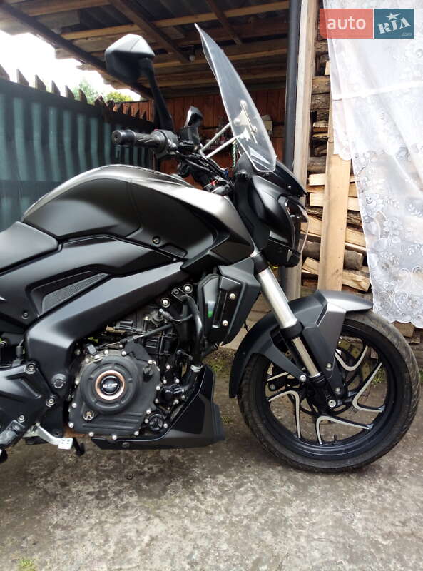 Мотоцикл Классік Bajaj Dominar 2021 в Львові