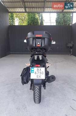 Грузовые мотороллеры, мотоциклы, скутеры, мопеды Bajaj Pulsar 180 2022 в 