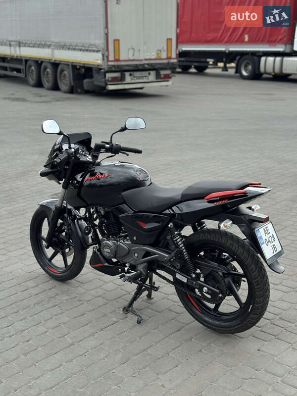 Мотоцикл Багатоцільовий (All-round) Bajaj Pulsar 180 2023 в 