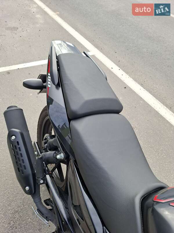 Мотоцикл Без обтікачів (Naked bike) Bajaj Pulsar 180 2021 в Львові