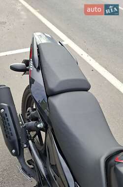 Мотоцикл Без обтекателей (Naked bike) Bajaj Pulsar 180 2021 в  фото 6 Мотоцикл Без обтекателей (Naked bike) Bajaj Pulsar 180 2021 в