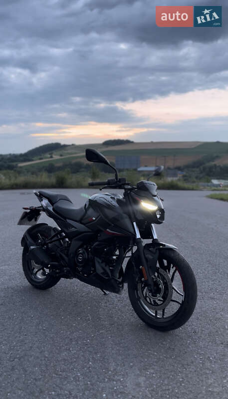 Мотоцикл Классик Bajaj Pulsar N250 2024 в Тернополе фото Мотоцикл Классик Bajaj Pulsar N250 2024 в Тернополе