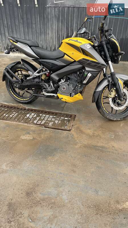 Мотоцикл Без обтікачів (Naked bike) Bajaj Pulsar NS200 2021 в Борщеві фото 6 Мотоцикл Без обтікачів (Naked bike) Bajaj Pulsar NS200 2021 в Борщеві