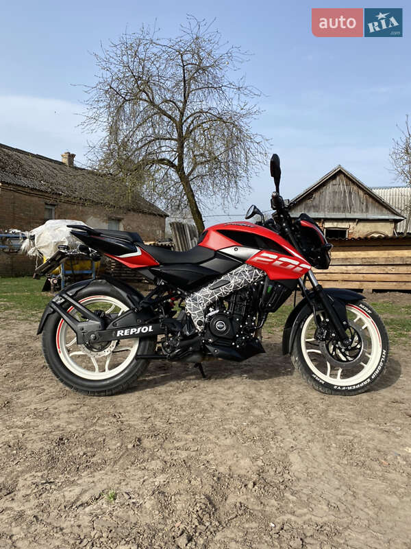 Мотоцикл Классик Bajaj Pulsar NS200 2021 в Берестечку