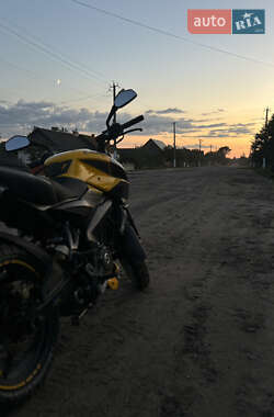 Спортбайк Bajaj Pulsar NS200 2020 в 