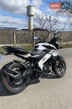 Мотоцикл Без обтекателей (Naked bike) Bajaj Pulsar NS200 2023 в 