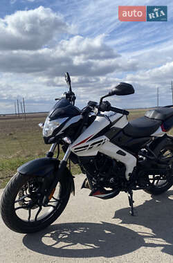 Мотоцикл Без обтекателей (Naked bike) Bajaj Pulsar NS200 2023 в 
