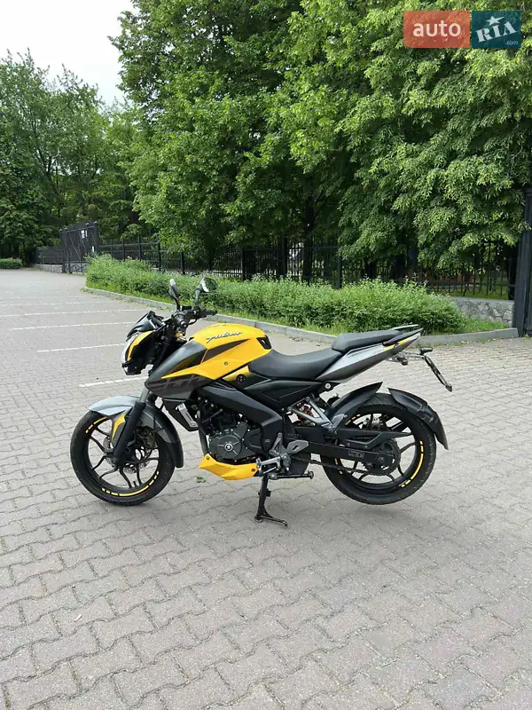 Мотоцикл Без обтекателей (Naked bike) Bajaj Pulsar NS200 2019 в 