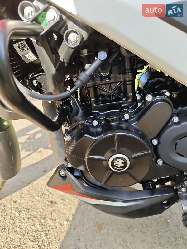 Мотоцикл Без обтекателей (Naked bike) Bajaj Pulsar NS200 2021 в Южноукраинске