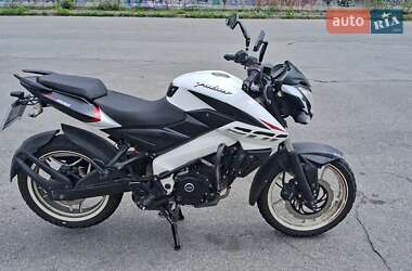 Мотоцикл Многоцелевой (All-round) Bajaj Pulsar NS200 2021 в 