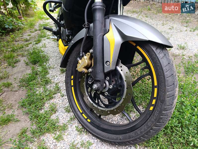 Вантажні моторолери, мотоцикли, скутери, мопеди Bajaj Pulsar NS200 2019 в Дніпрі