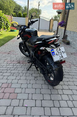 Мотоцикл Багатоцільовий (All-round) Bajaj Pulsar NS200 2024 в 