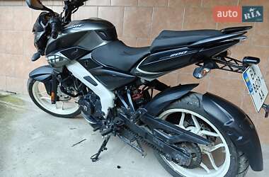 Мотоцикл Без обтекателей (Naked bike) Bajaj Pulsar NS200 2021 в Кропивницком