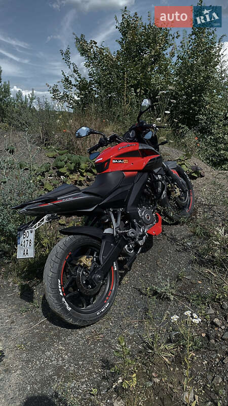 Спортбайк Bajaj Pulsar NS200 2017 в Ровно