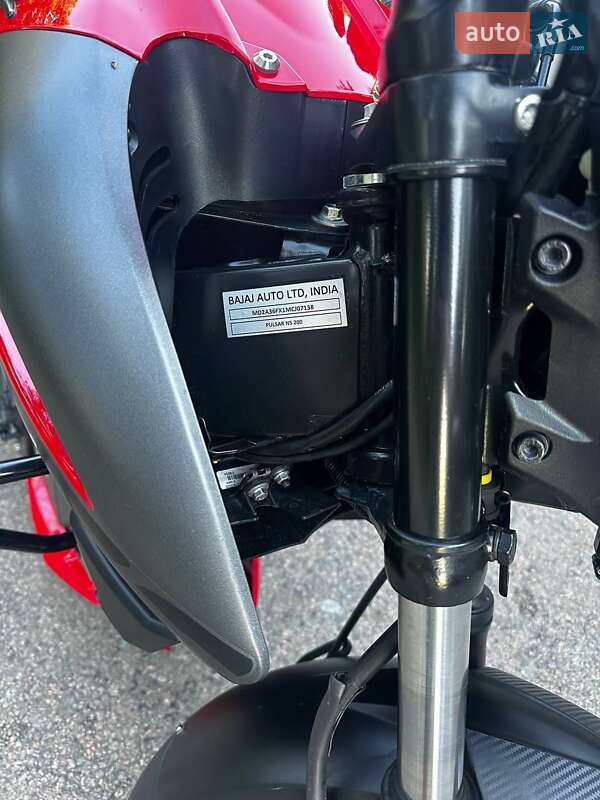 Мотоцикл Спорт-туризм Bajaj Pulsar NS200 2021 в Ружині