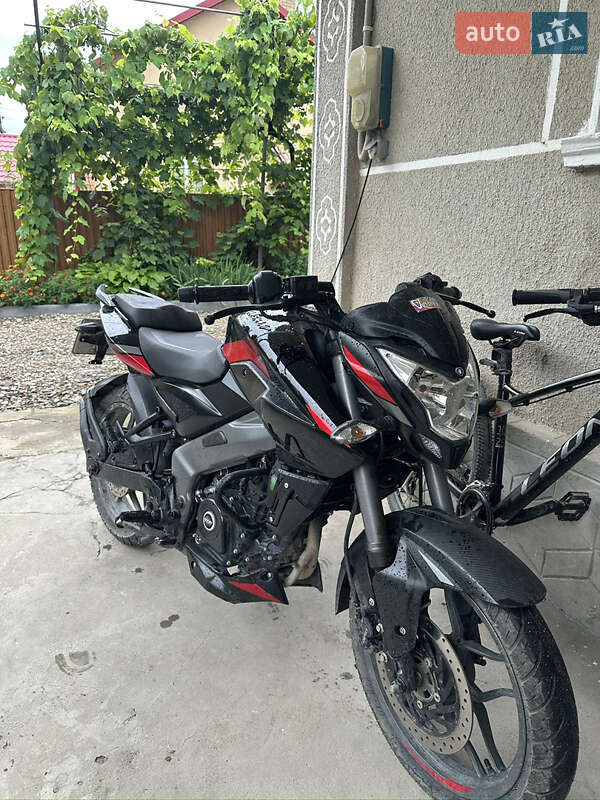 Мотоцикл Классік Bajaj Pulsar NS200 2024 в Тернополі