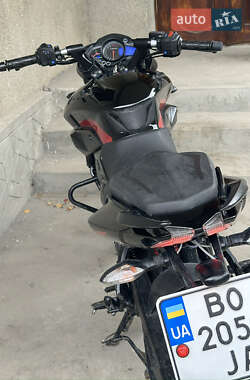 Мотоцикл Классік Bajaj Pulsar NS200 2024 в 