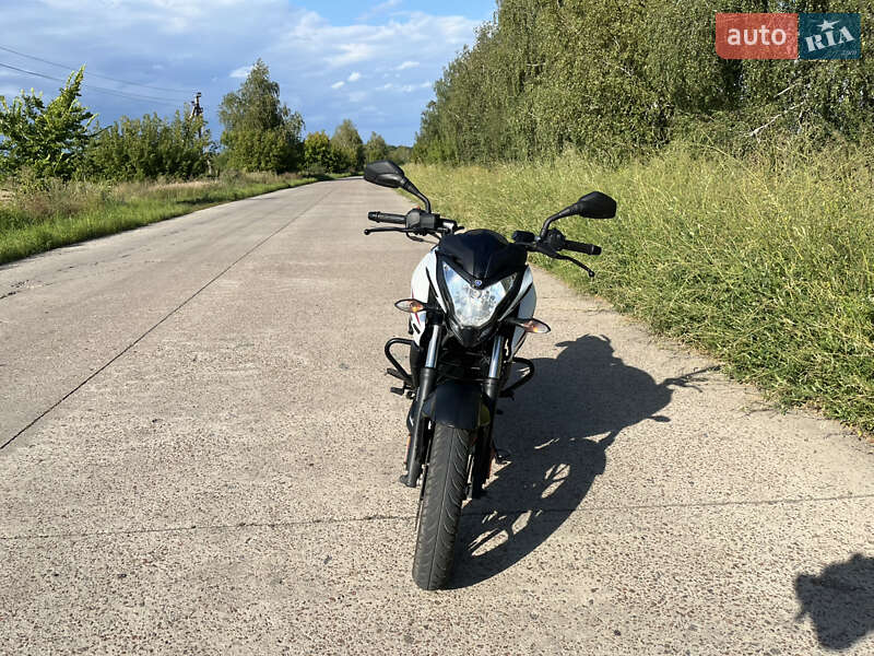 Мотоцикл Без обтікачів (Naked bike) Bajaj Pulsar NS200 2023 в Сумах