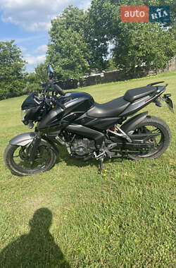 Мотоцикл Без обтекателей (Naked bike) Bajaj Pulsar NS200 2017 в 