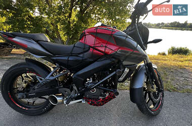 Спортбайк Bajaj Pulsar NS200 2021 в Прилуках
