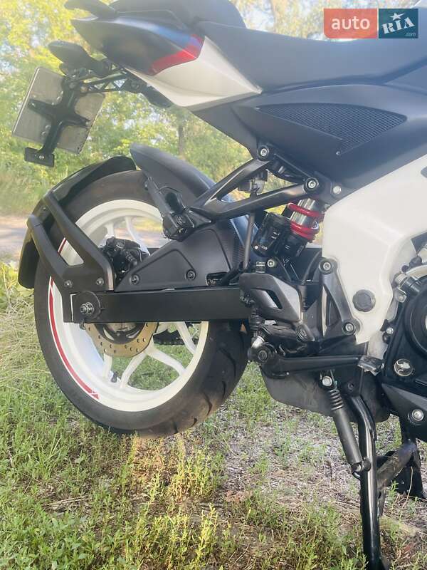 Мотоцикл Без обтекателей (Naked bike) Bajaj Pulsar NS200 2021 в Киеве
