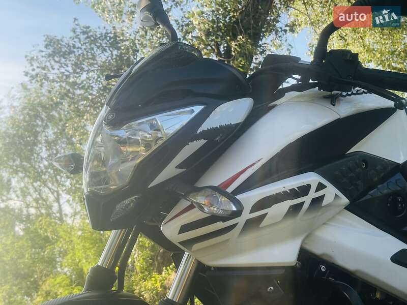 Мотоцикл Без обтекателей (Naked bike) Bajaj Pulsar NS200 2021 в Киеве