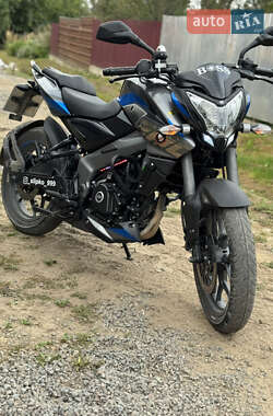 Мотоцикл Классик Bajaj Pulsar NS200 2024 в 