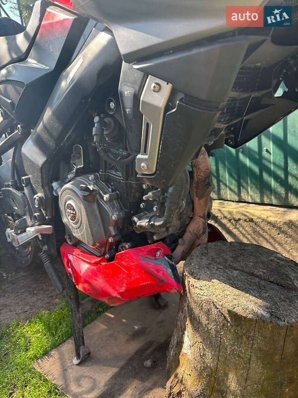 Мотоцикл Без обтікачів (Naked bike) Bajaj Pulsar NS200 2021 в 