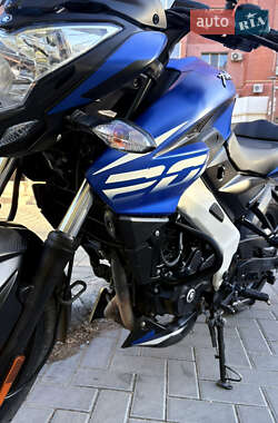 Мотоцикл Без обтекателей (Naked bike) Bajaj Pulsar NS200 2021 в 