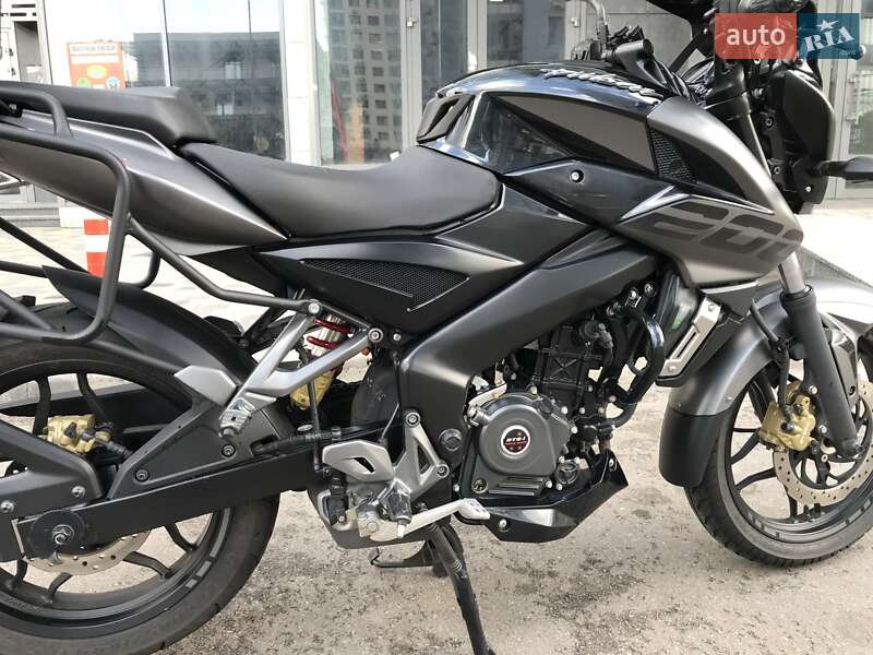 Мотоцикл Спорт-туризм Bajaj Pulsar NS200 2019 в Киеве