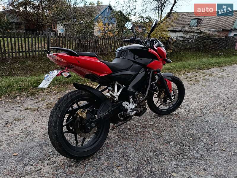 Мотоцикл Без обтекателей (Naked bike) Bajaj Pulsar NS200 2016 в Житомире