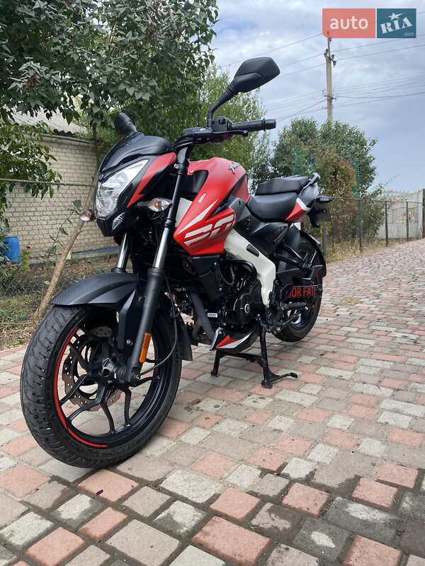 Bajaj Pulsar NS200 2023 Bajaj Pulsar NS200 2023