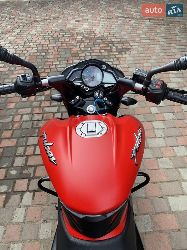 Мотоцикл Классік Bajaj Pulsar NS200 2023 в Запоріжжі