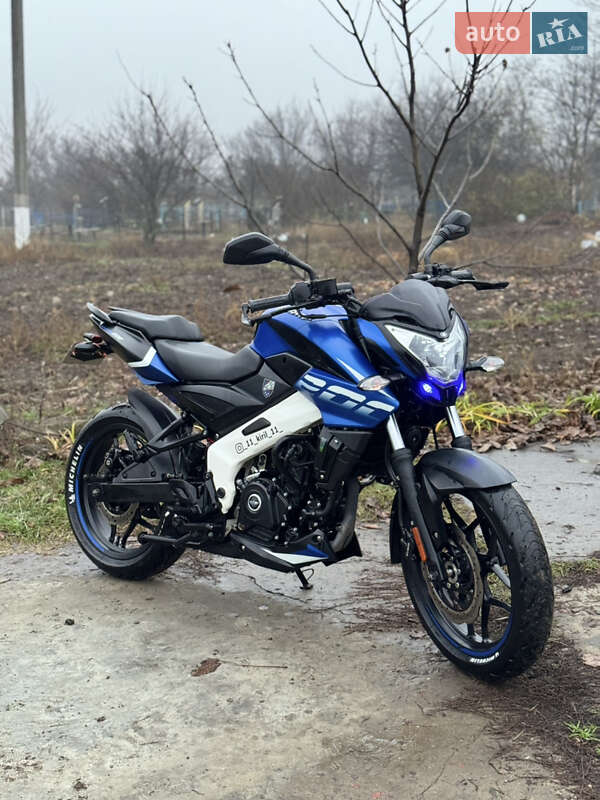 Мотоцикл Без обтекателей (Naked bike) Bajaj Pulsar NS200 2023 в Терновке