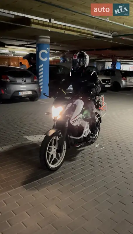 Bajaj Pulsar NS200 2021 VIN MD2A36FX6MCD22324 фото оголошення 4 з 30