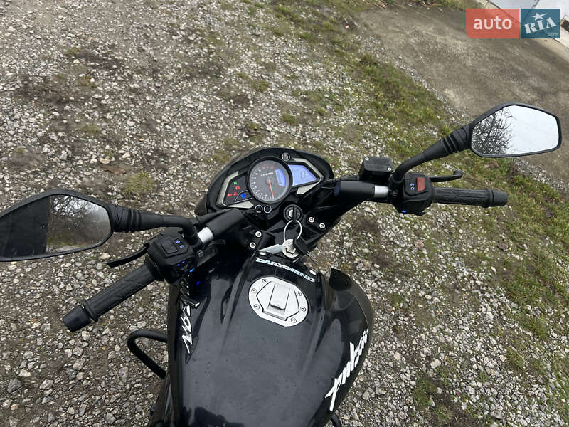 Мотоцикл Без обтекателей (Naked bike) Bajaj Pulsar NS200 2019 в Новоднестровске фото 20 Мотоцикл Без обтекателей (Naked bike) Bajaj Pulsar NS200 2019 в Новоднестровске