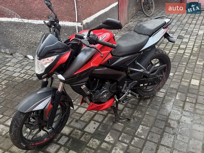 Bajaj Pulsar NS200 2021 VIN MD2A36FX6MCD22324 фото оголошення 7 з 30