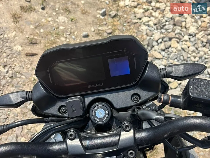 Bajaj Pulsar NS400 2024 VIN MD2C49MX5SCK18797 фото оголошення 12 з 40