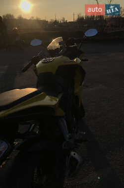 Спортбайк Bajaj Pulsar RS200 2016 в 
