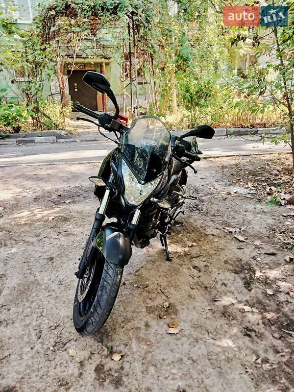 Bajaj Pulsar 2014