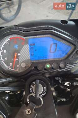 Мотоцикл Спорт-туризм Bajaj Pulsar 2023 в 