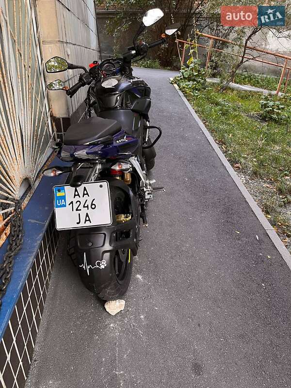 Мотоцикл Багатоцільовий (All-round) Bajaj Pulsar 2016 в Києві