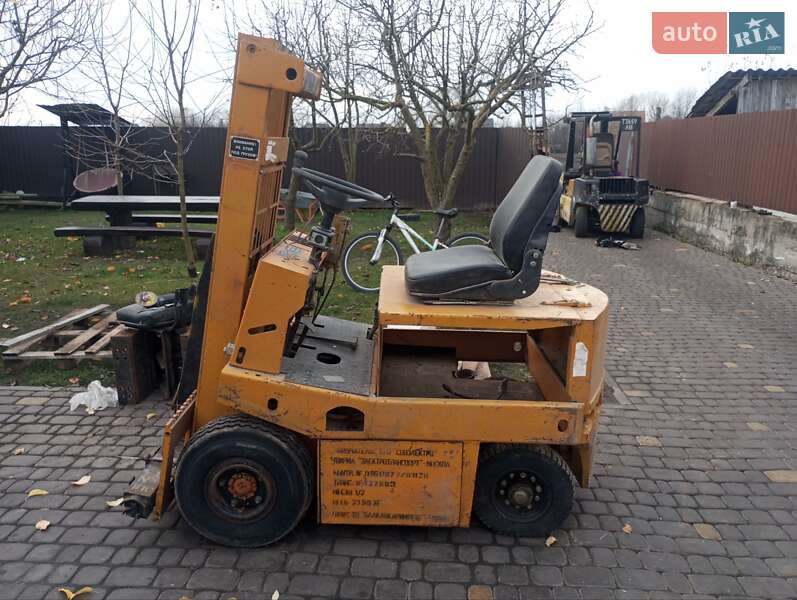 Подъемник телескопический Balkancar EB 1998 в Львове