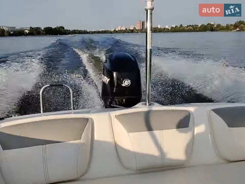 Катер Bayliner 160 2012 в Киеве фото 3 Катер Bayliner 160 2012 в Киеве