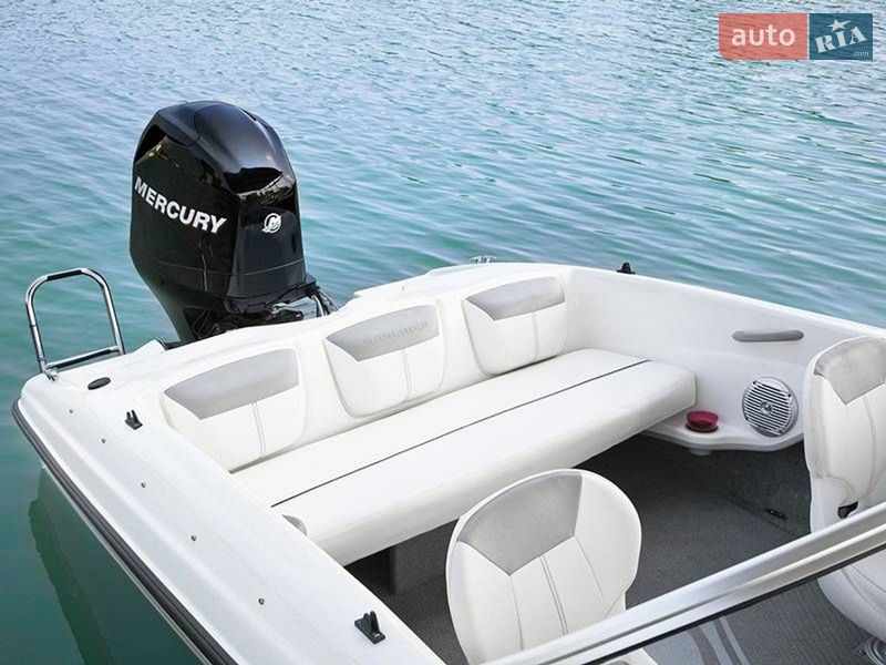 Катер Bayliner 160 2012 в Киеве фото 6 Катер Bayliner 160 2012 в Киеве