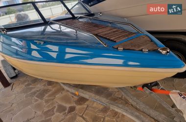 Моторная яхта Bayliner 1950 1996 в Киеве